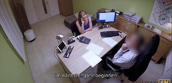 LOAN4K. Die arme Studentin weiß, wie sie mit all ihren Geldproblemen umgeht